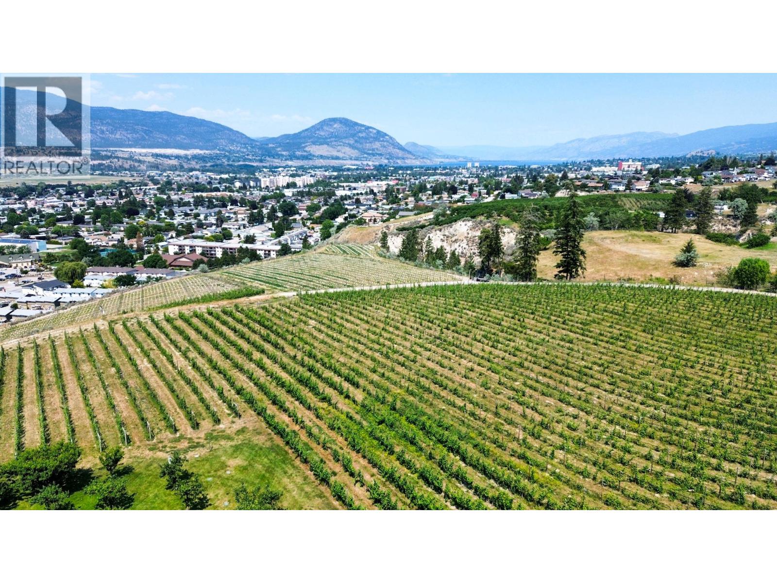 3175 Valleyview Road, Penticton, British Columbia  V2A 8W8 - Photo 8 - 10378458