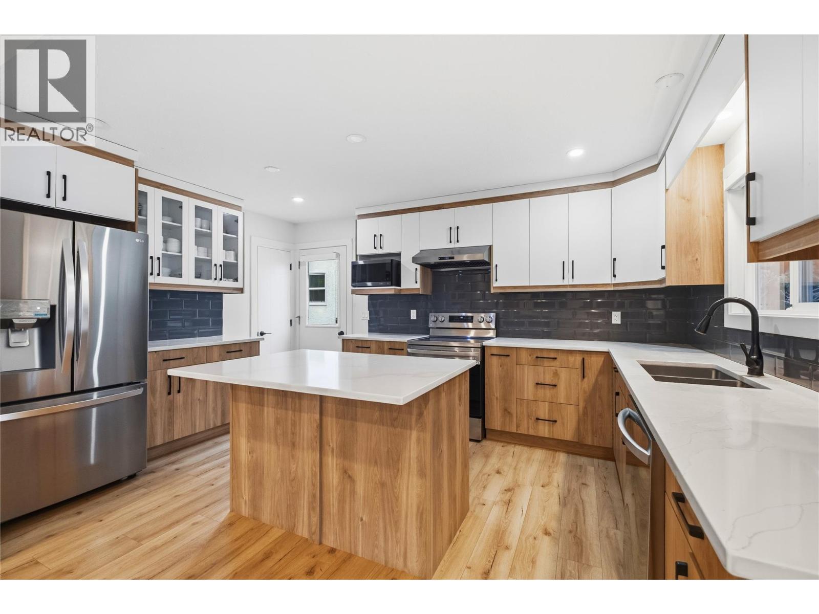 1432 Athans Court, Kelowna, British Columbia  V1Y 8K3 - Photo 13 - 10378152