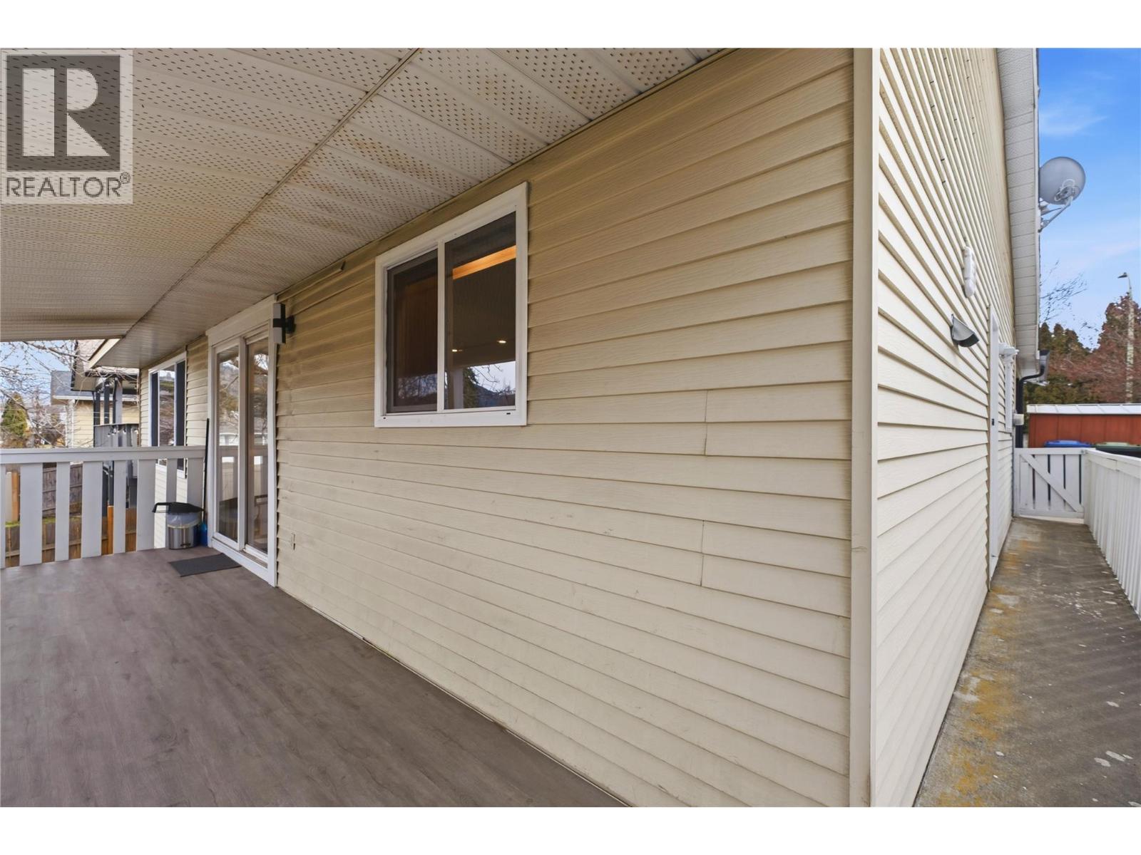 1432 Athans Court, Kelowna, British Columbia  V1Y 8K3 - Photo 23 - 10378152