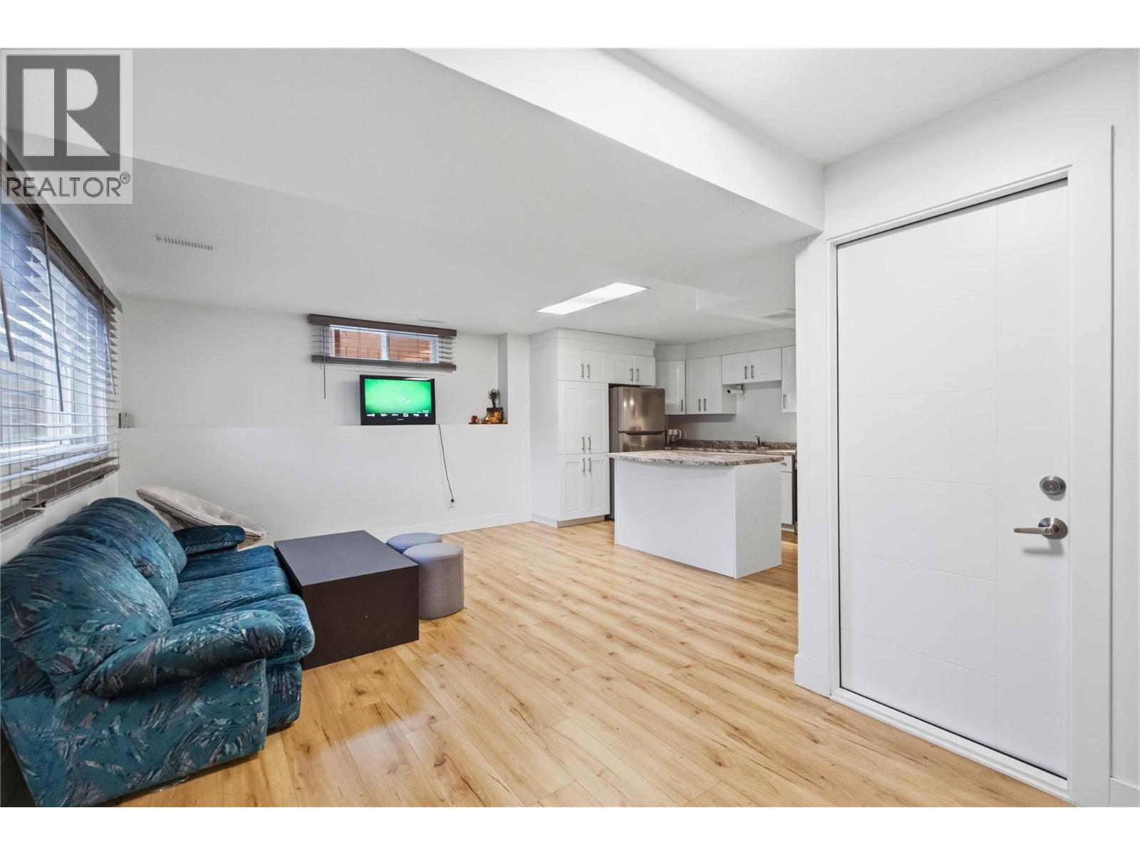 1432 Athans Court, Kelowna, British Columbia  V1Y 8K3 - Photo 35 - 10378152