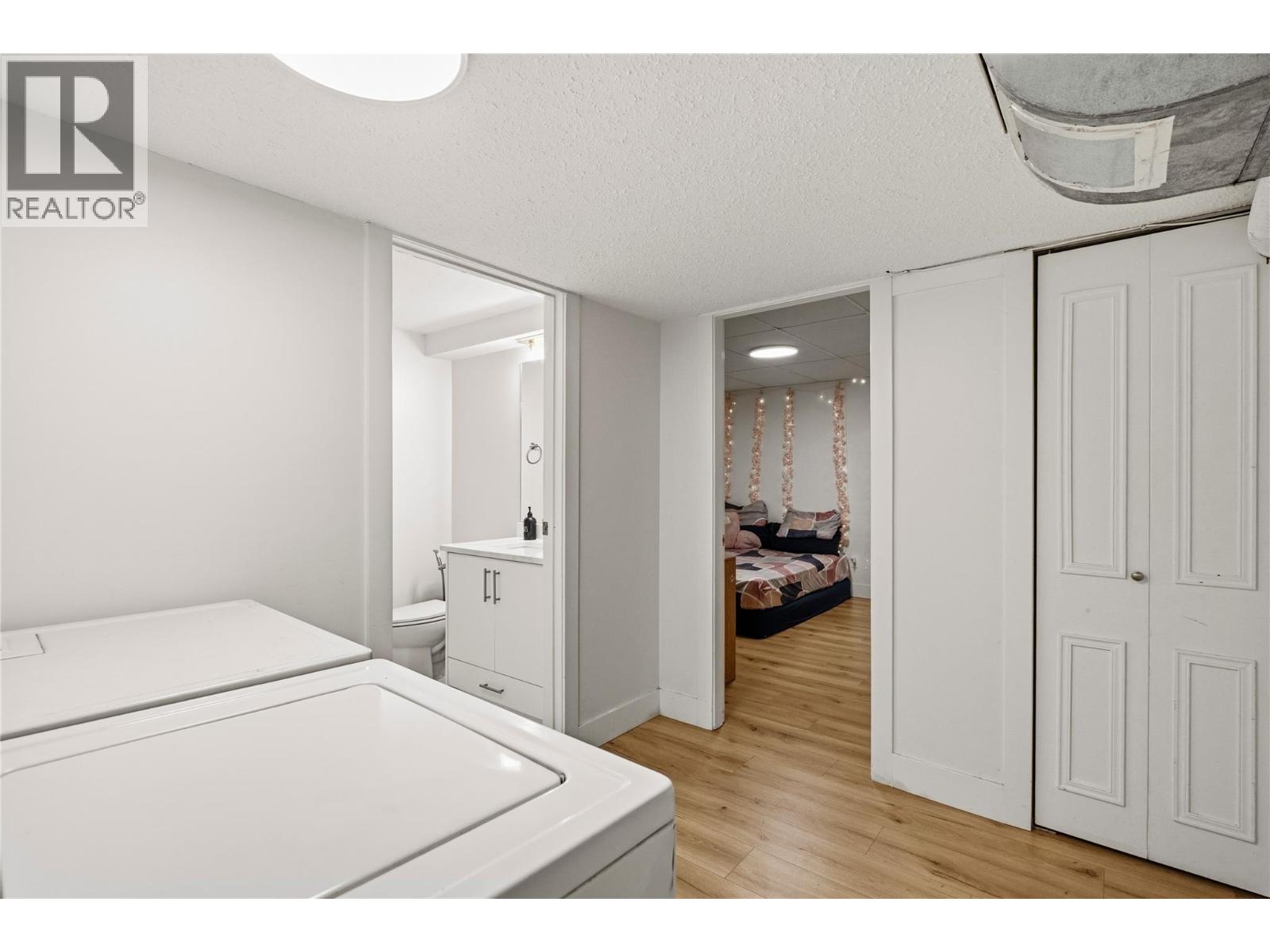 1432 Athans Court, Kelowna, British Columbia  V1Y 8K3 - Photo 40 - 10378152