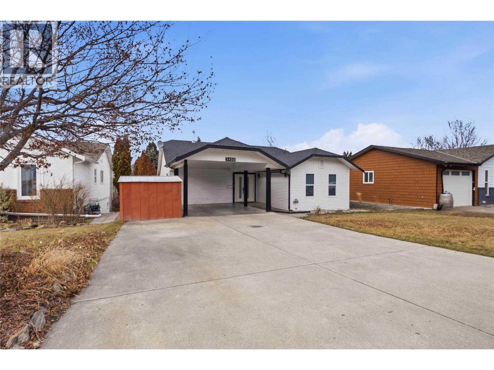 1432 Athans Court, Kelowna, British Columbia  V1Y 8K3 - Photo 5 - 10378152