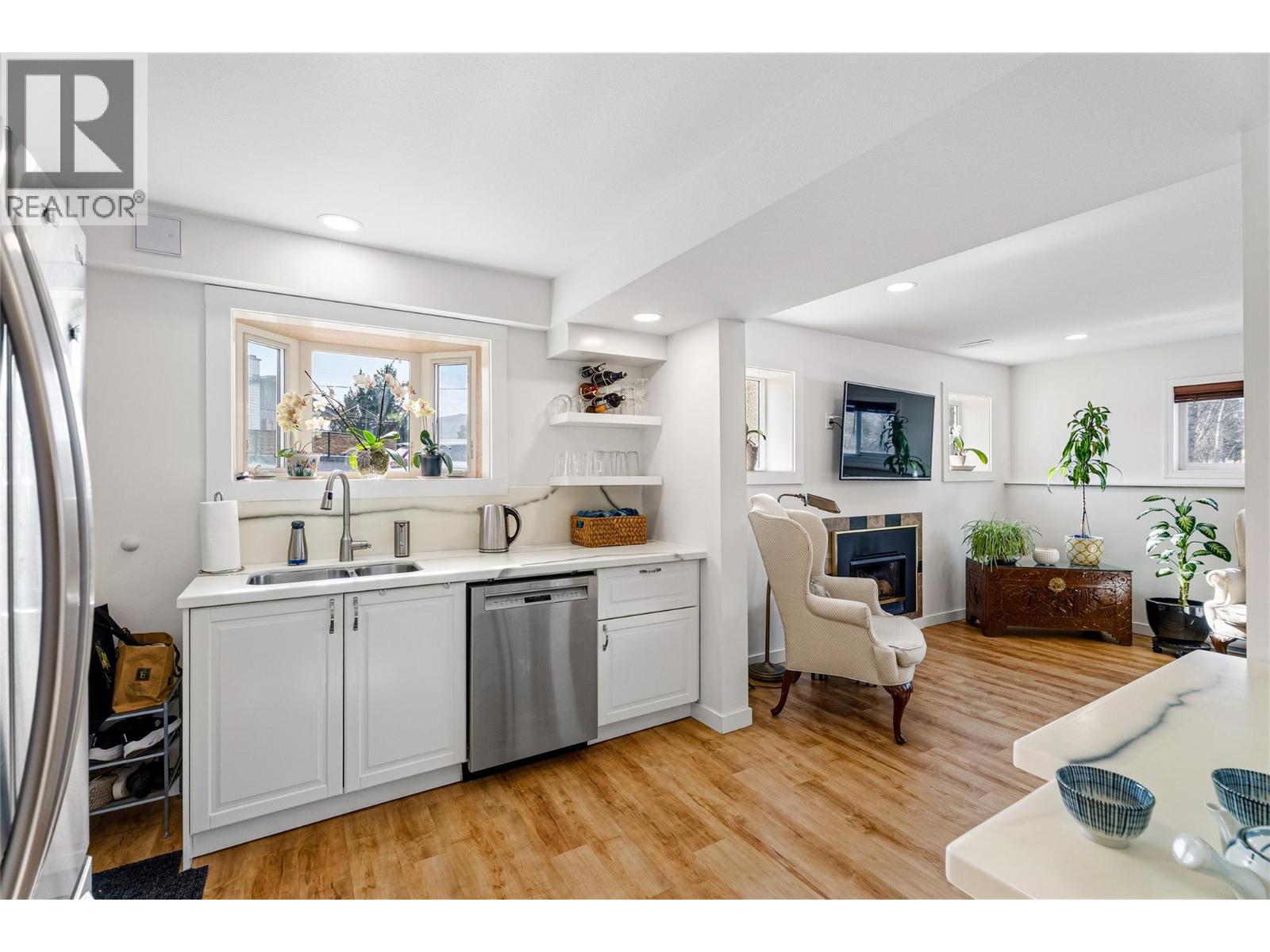 341 Kenora Road, Kamloops, British Columbia  V2B 3X6 - Photo 32 - 10378440