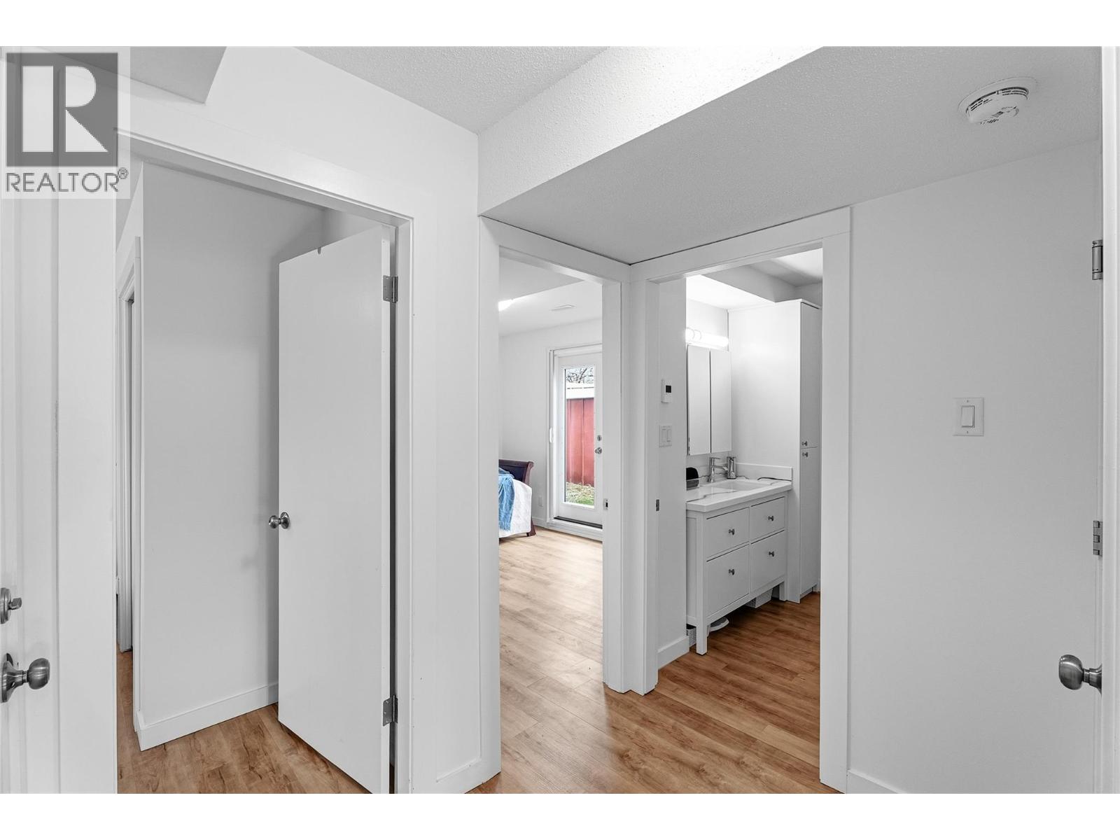 341 Kenora Road, Kamloops, British Columbia  V2B 3X6 - Photo 39 - 10378440