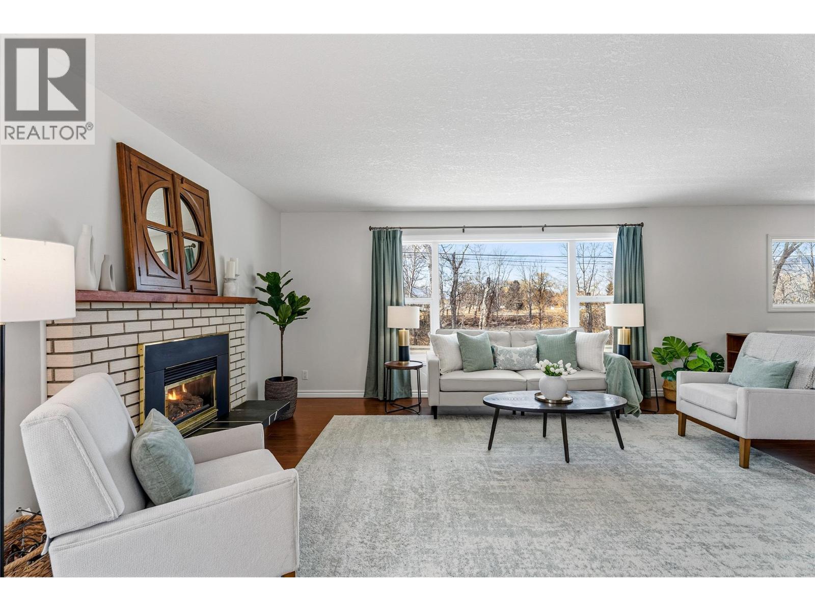 341 Kenora Road, Kamloops, British Columbia  V2B 3X6 - Photo 7 - 10378440