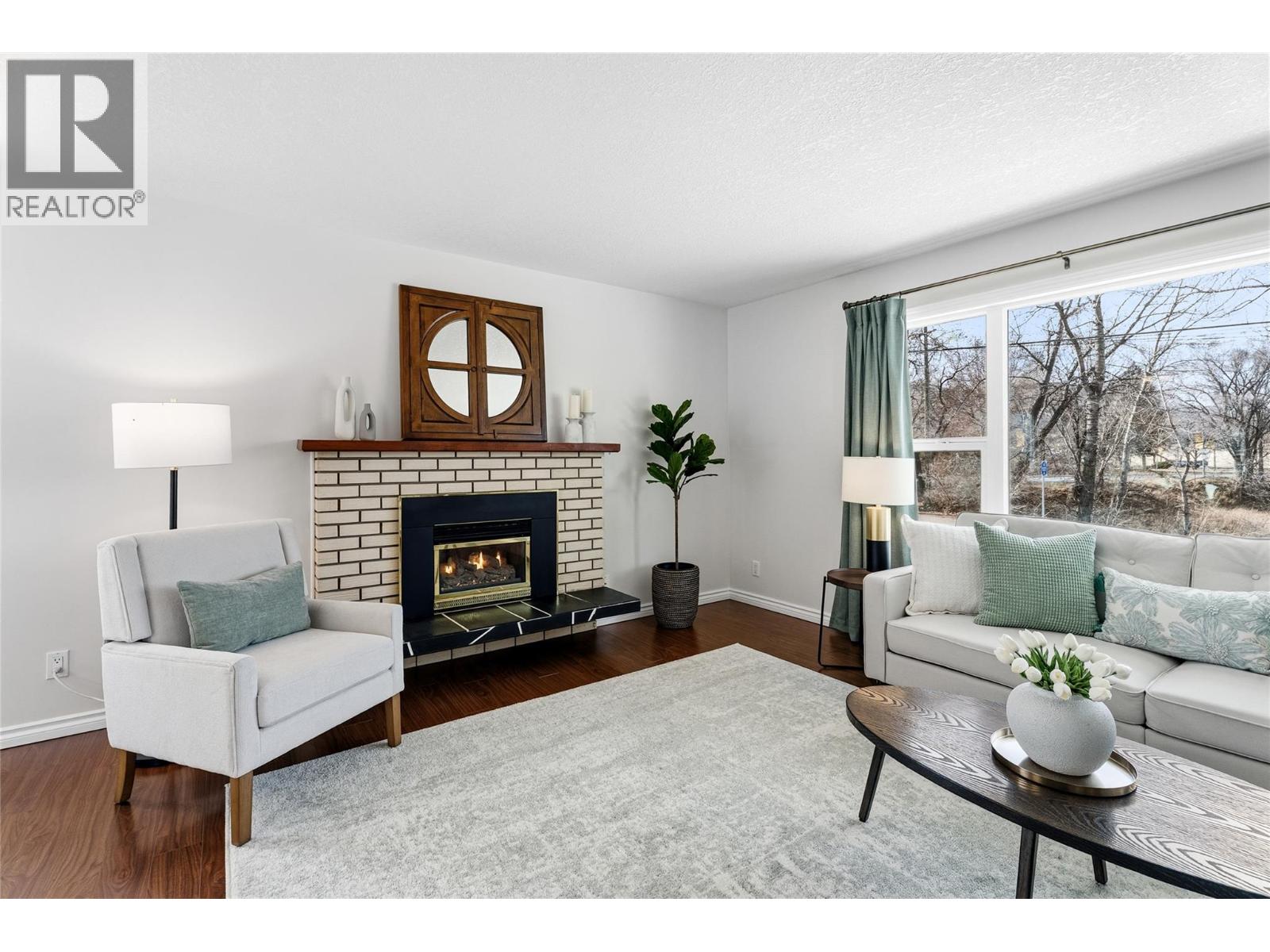 341 Kenora Road, Kamloops, British Columbia  V2B 3X6 - Photo 8 - 10378440