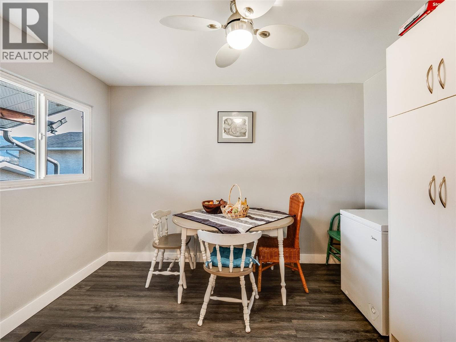 567 7th Avenue, Castlegar, British Columbia  V1N 1M2 - Photo 17 - 10378322