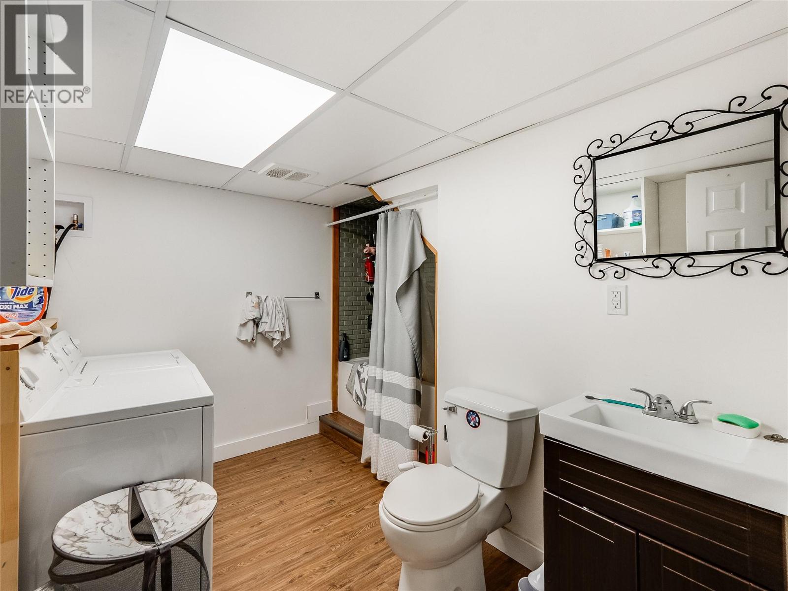 567 7th Avenue, Castlegar, British Columbia  V1N 1M2 - Photo 44 - 10378322