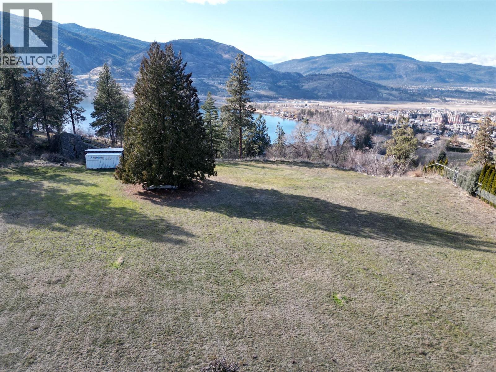 3995 Valleyview Road, Penticton, British Columbia  V2A 8V8 - Photo 3 - 10378160