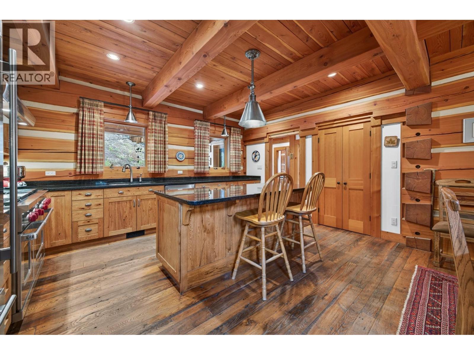 240 Busby Road, Merritt, British Columbia  V1K 1B8 - Photo 12 - 10377691