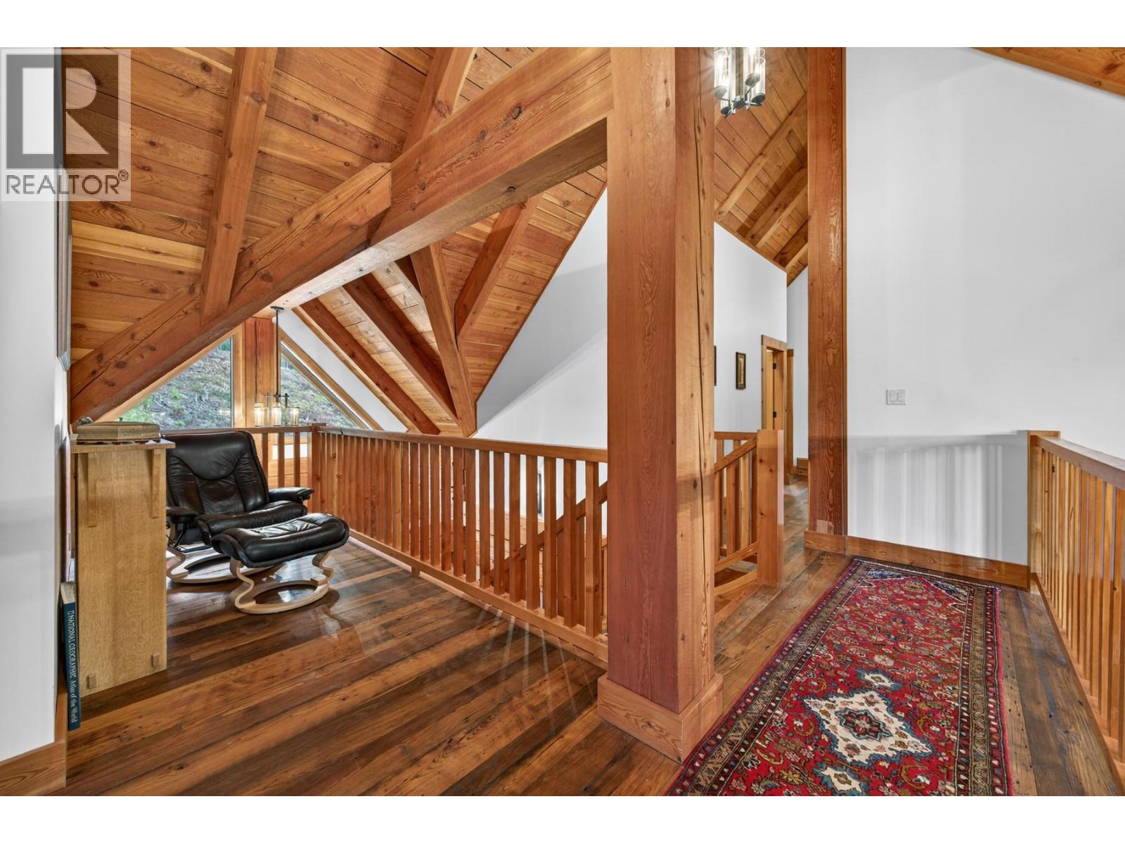 240 Busby Road, Merritt, British Columbia  V1K 1B8 - Photo 33 - 10377691