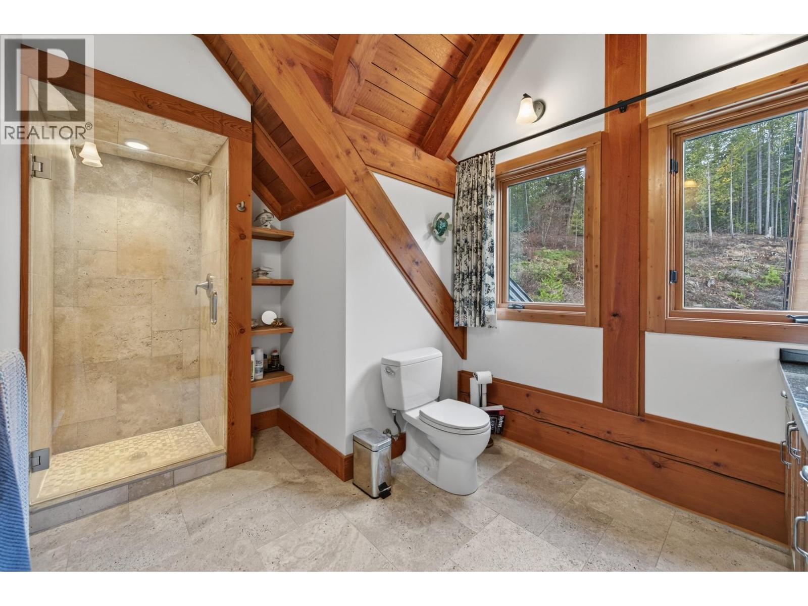 240 Busby Road, Merritt, British Columbia  V1K 1B8 - Photo 36 - 10377691