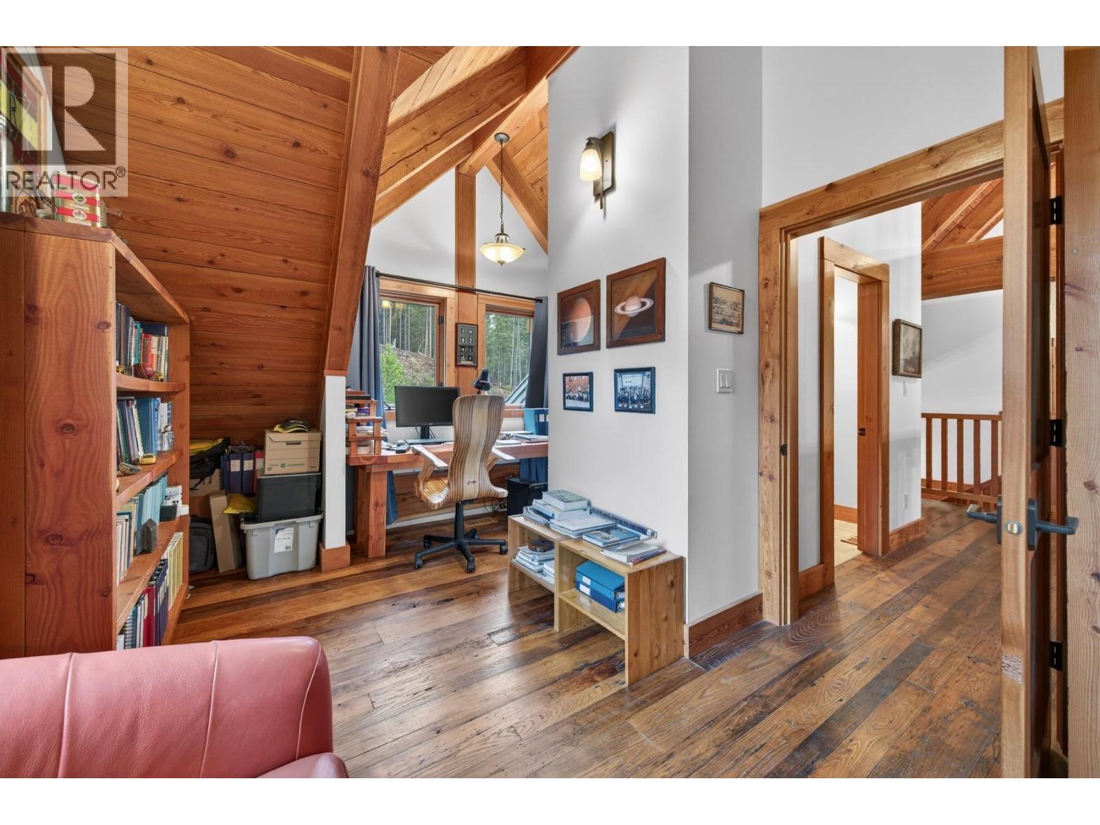 240 Busby Road, Merritt, British Columbia  V1K 1B8 - Photo 42 - 10377691