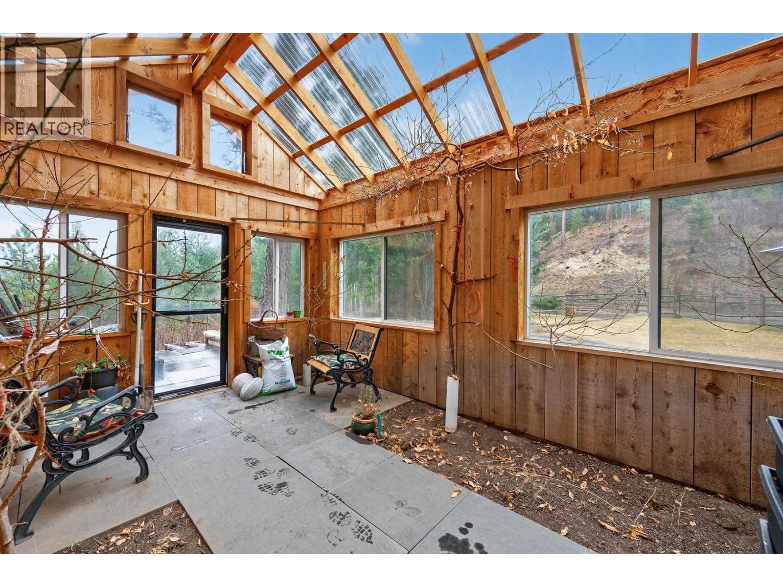 240 Busby Road, Merritt, British Columbia  V1K 1B8 - Photo 68 - 10377691