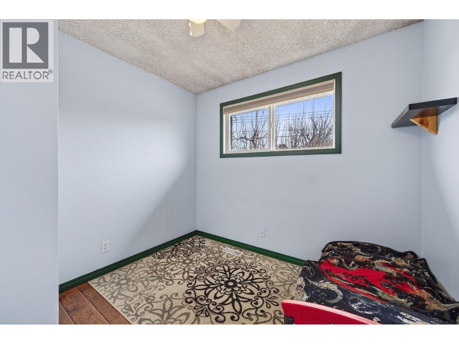 2351 Chapman Street, Merritt, British Columbia  V1K 1B8 - Photo 22 - 10377152