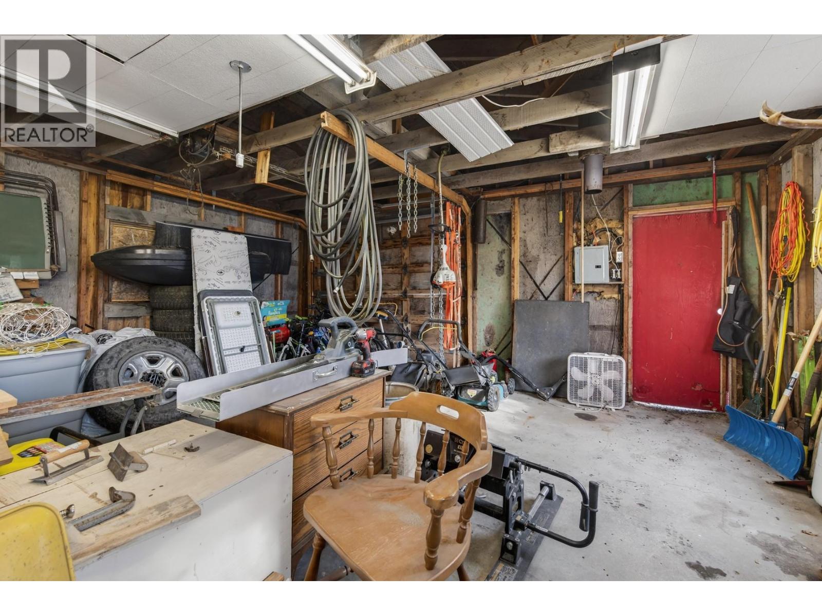 2351 Chapman Street, Merritt, British Columbia  V1K 1B8 - Photo 43 - 10377152