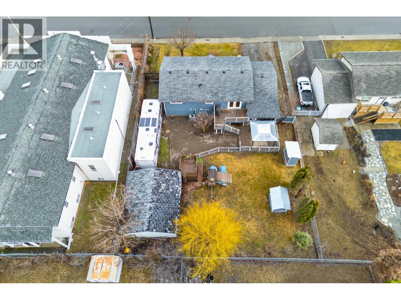 2351 Chapman Street, Merritt, British Columbia  V1K 1B8 - Photo 45 - 10377152