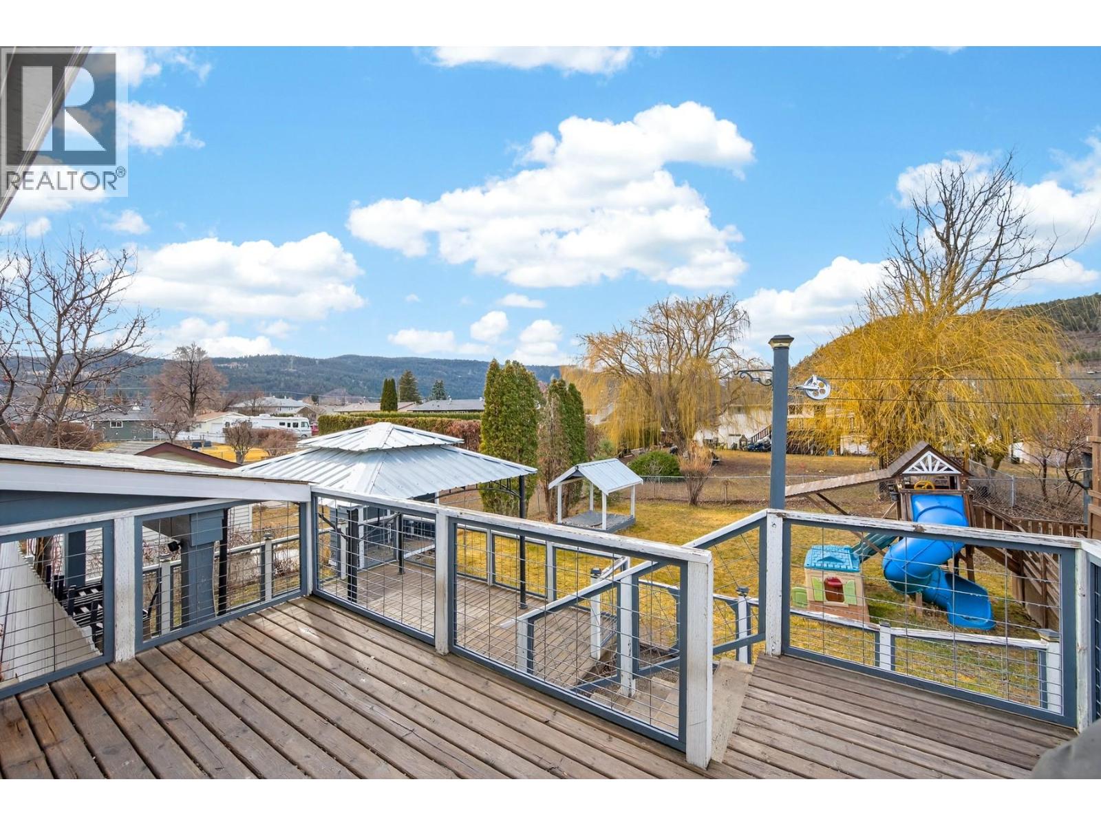 2351 Chapman Street, Merritt, British Columbia  V1K 1B8 - Photo 48 - 10377152