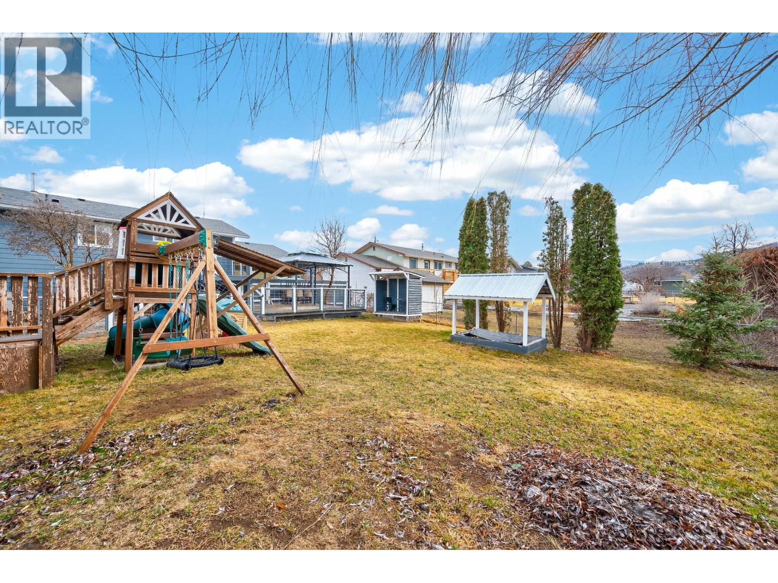 2351 Chapman Street, Merritt, British Columbia  V1K 1B8 - Photo 6 - 10377152