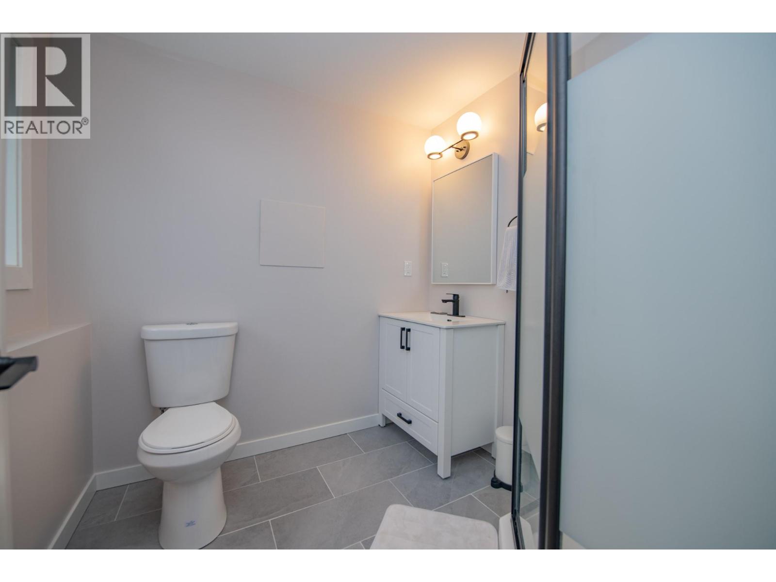 2224 Linea Crescent, Lumby, British Columbia  V0E 2G0 - Photo 44 - 10377714