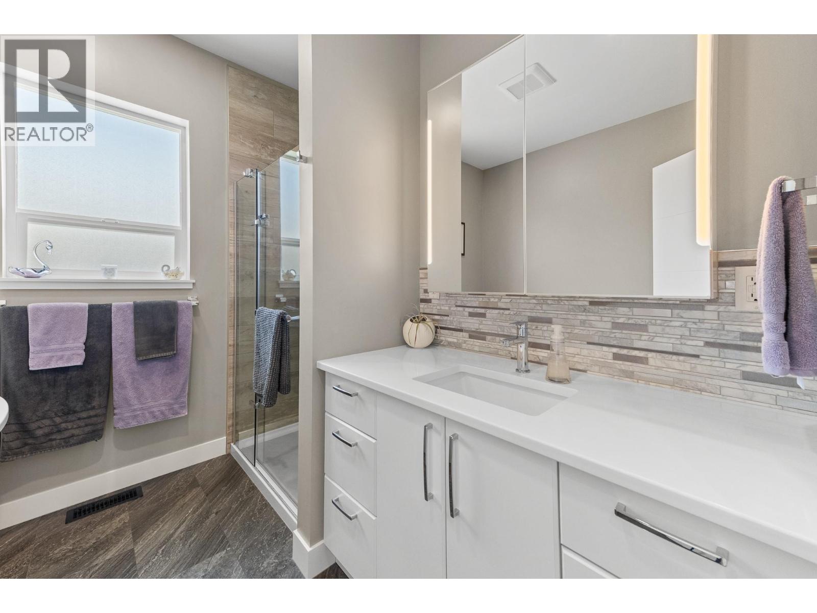 617 2nd Avenue, Keremeos, British Columbia  V0X 1N2 - Photo 18 - 10377576