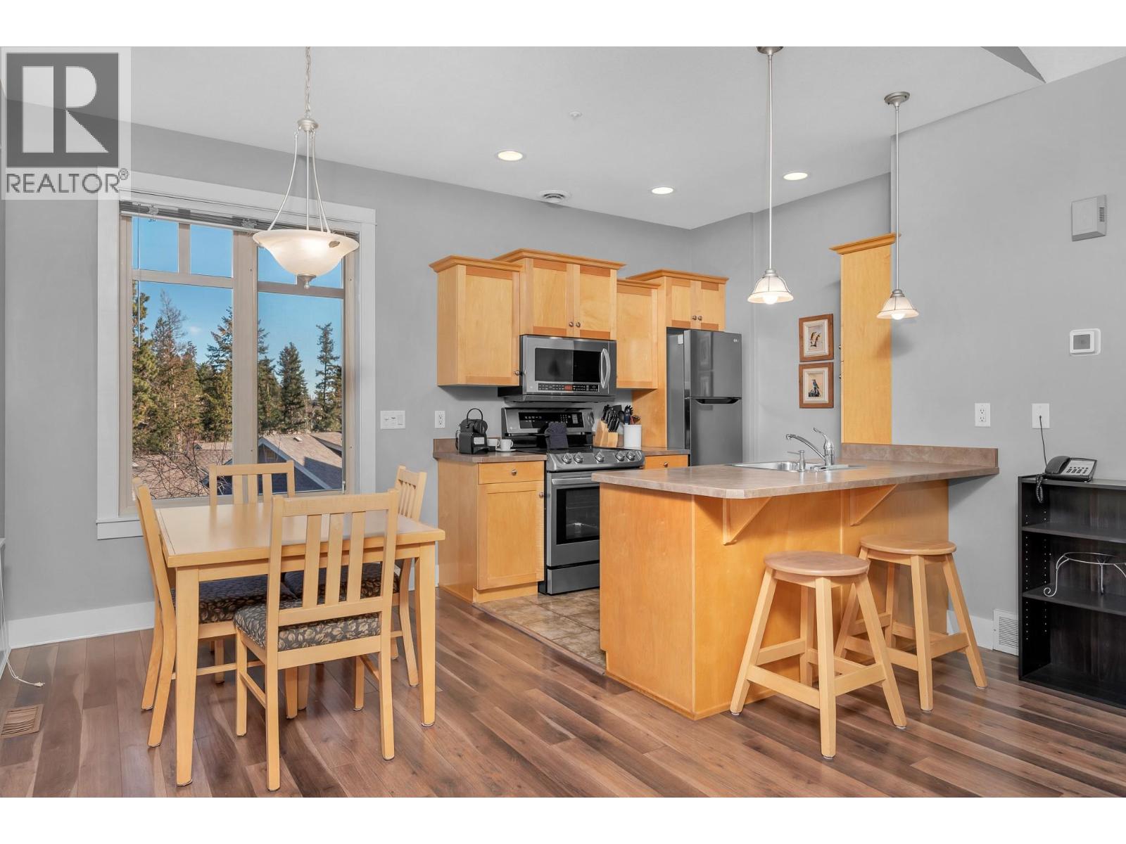 251 Predator Ridge Drive Unit# 14, Vernon, British Columbia  V1H 1V2 - Photo 18 - 10378441