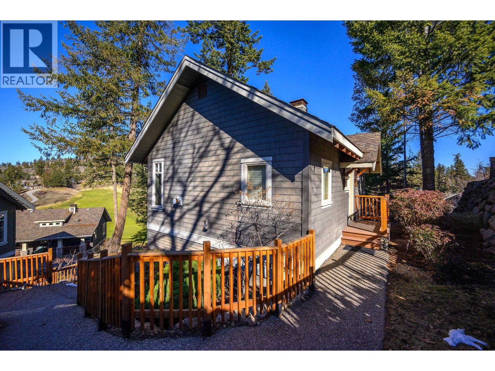 251 Predator Ridge Drive Unit# 14, Vernon, British Columbia  V1H 1V2 - Photo 2 - 10378441