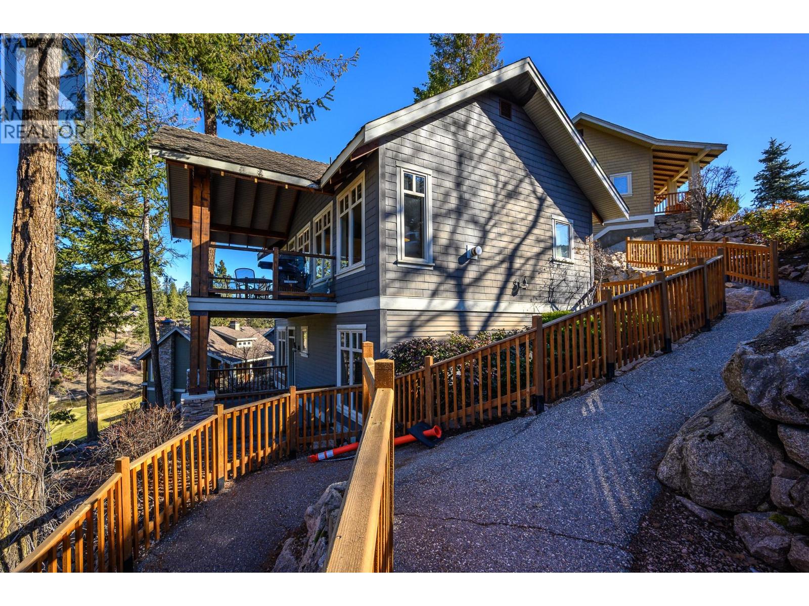 251 Predator Ridge Drive Unit# 14, Vernon, British Columbia  V1H 1V2 - Photo 3 - 10378441