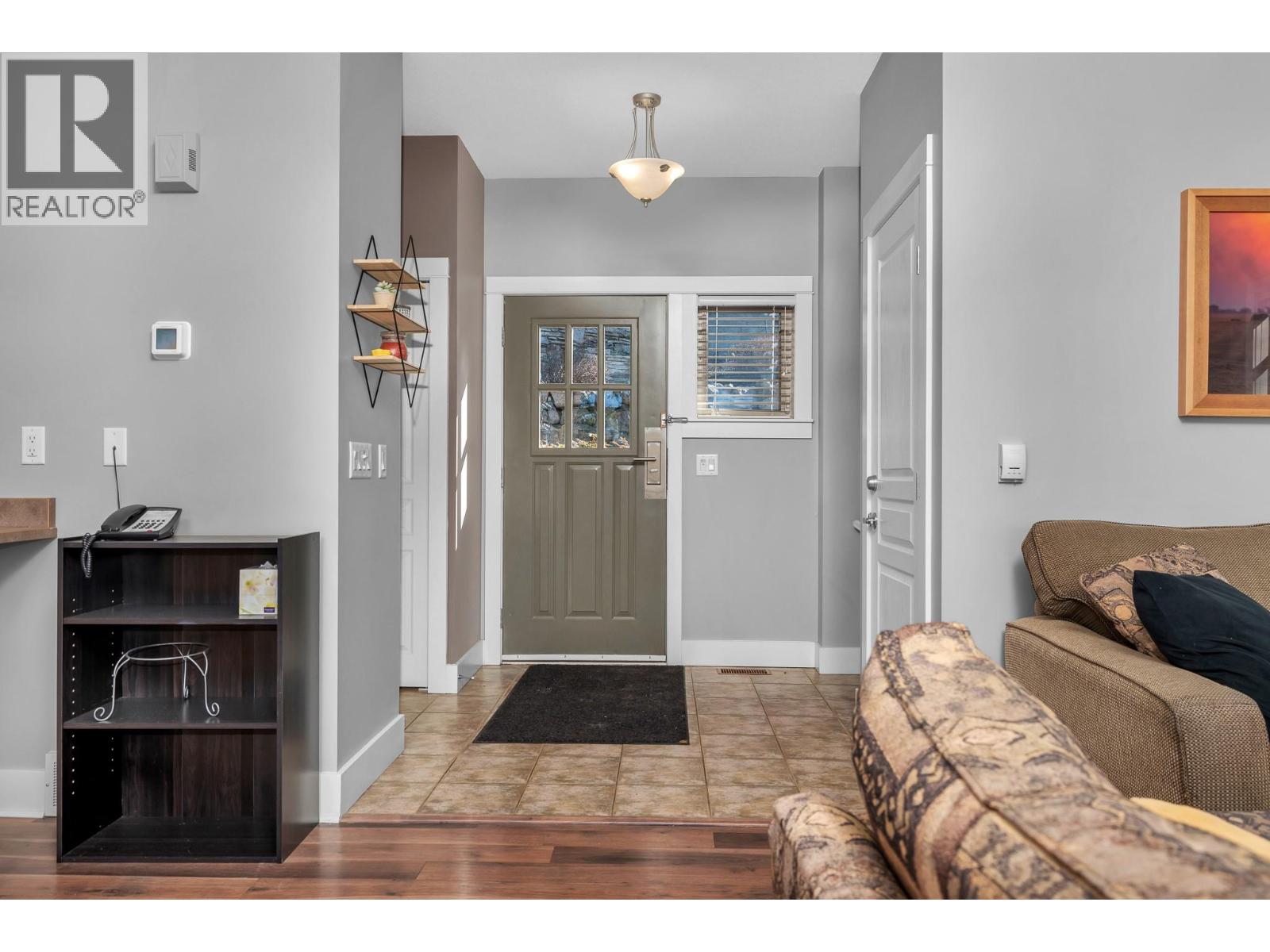 251 Predator Ridge Drive Unit# 14, Vernon, British Columbia  V1H 1V2 - Photo 6 - 10378441