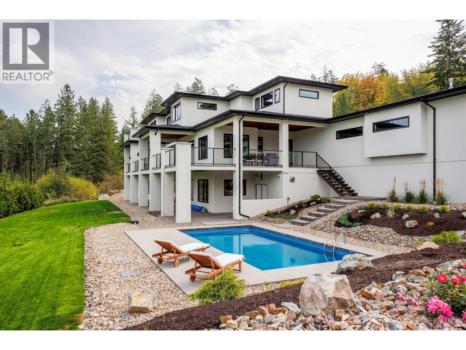4451 Hayes Road, Kelowna, British Columbia  V1W 5A7 - Photo 1 - 10378298