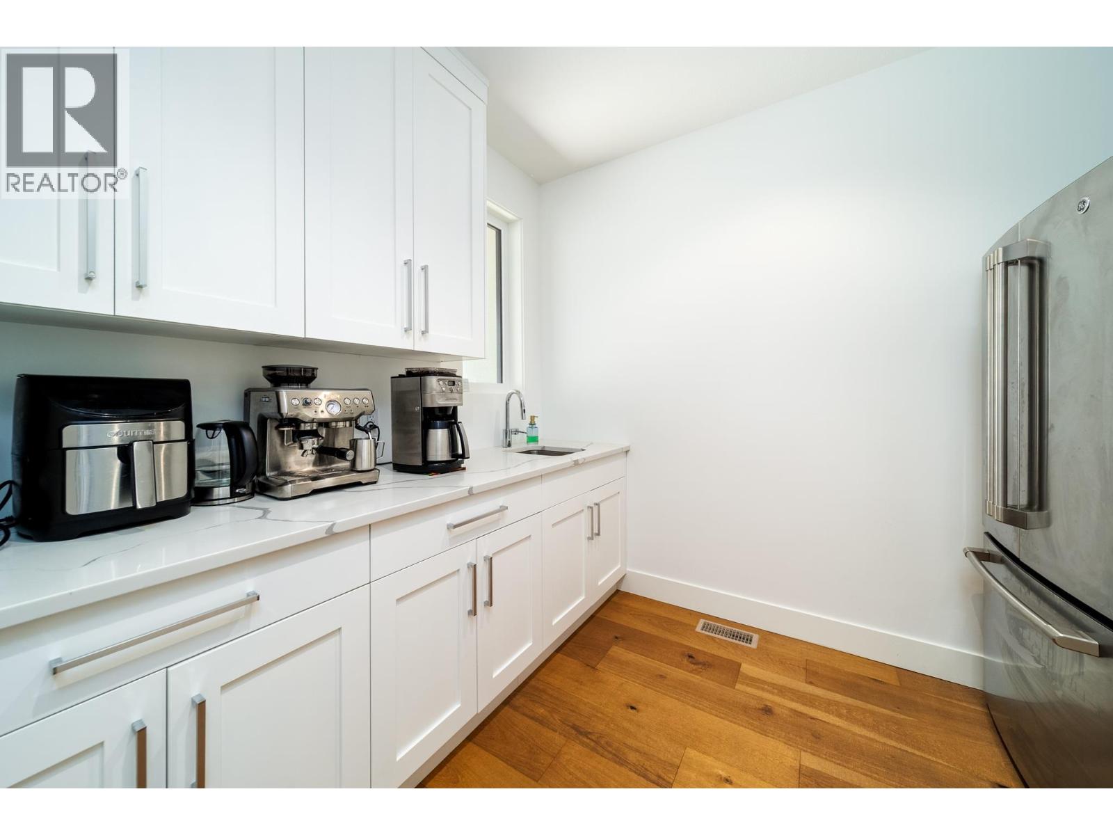 4451 Hayes Road, Kelowna, British Columbia  V1W 5A7 - Photo 19 - 10378298