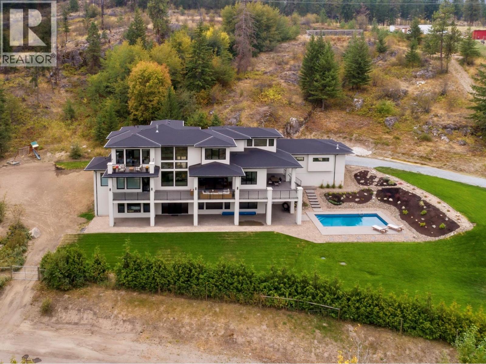 4451 Hayes Road, Kelowna, British Columbia  V1W 5A7 - Photo 2 - 10378298