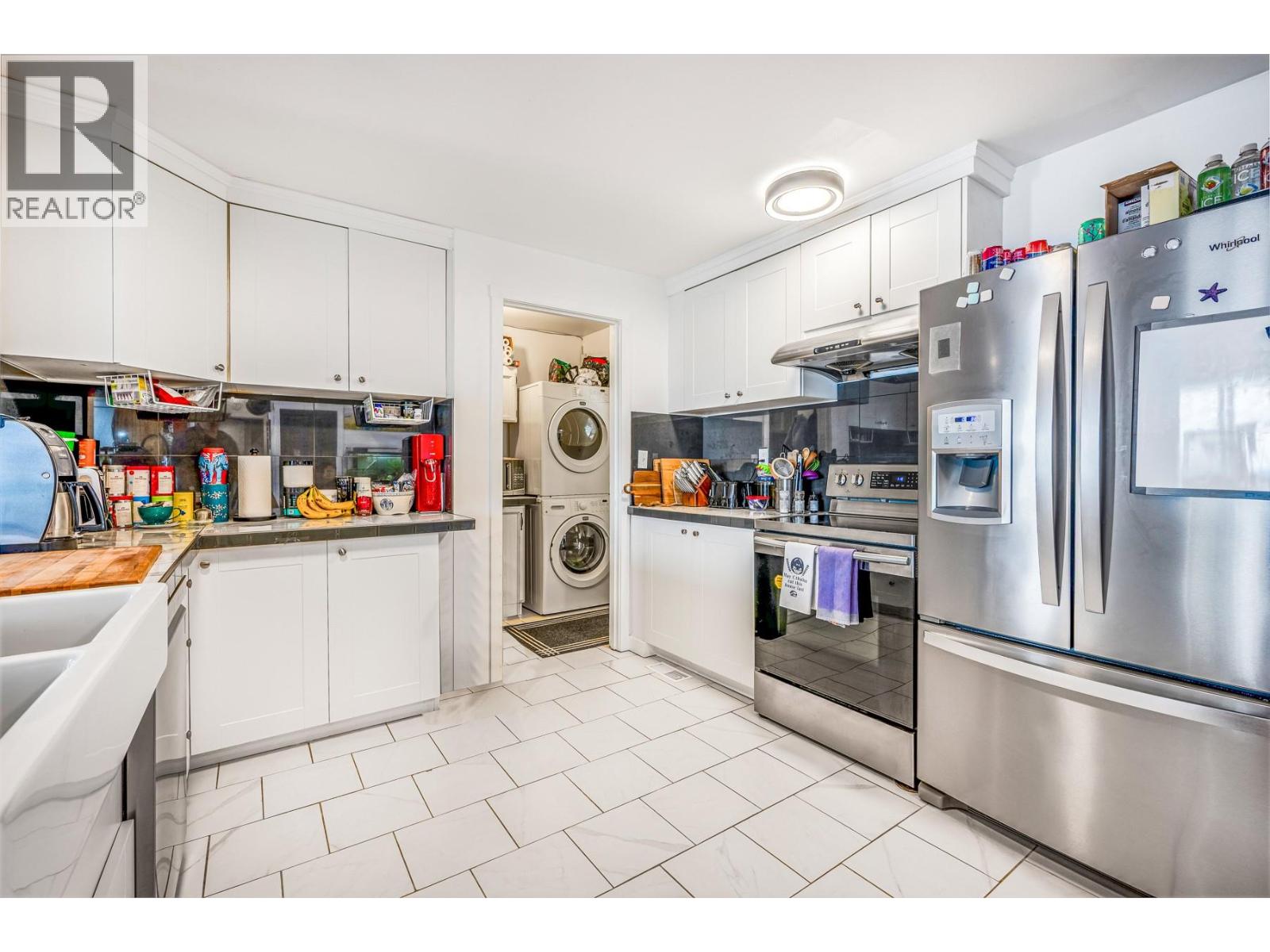 494 Killarney Way, Vernon, British Columbia  V1H 2C6 - Photo 10 - 10377781