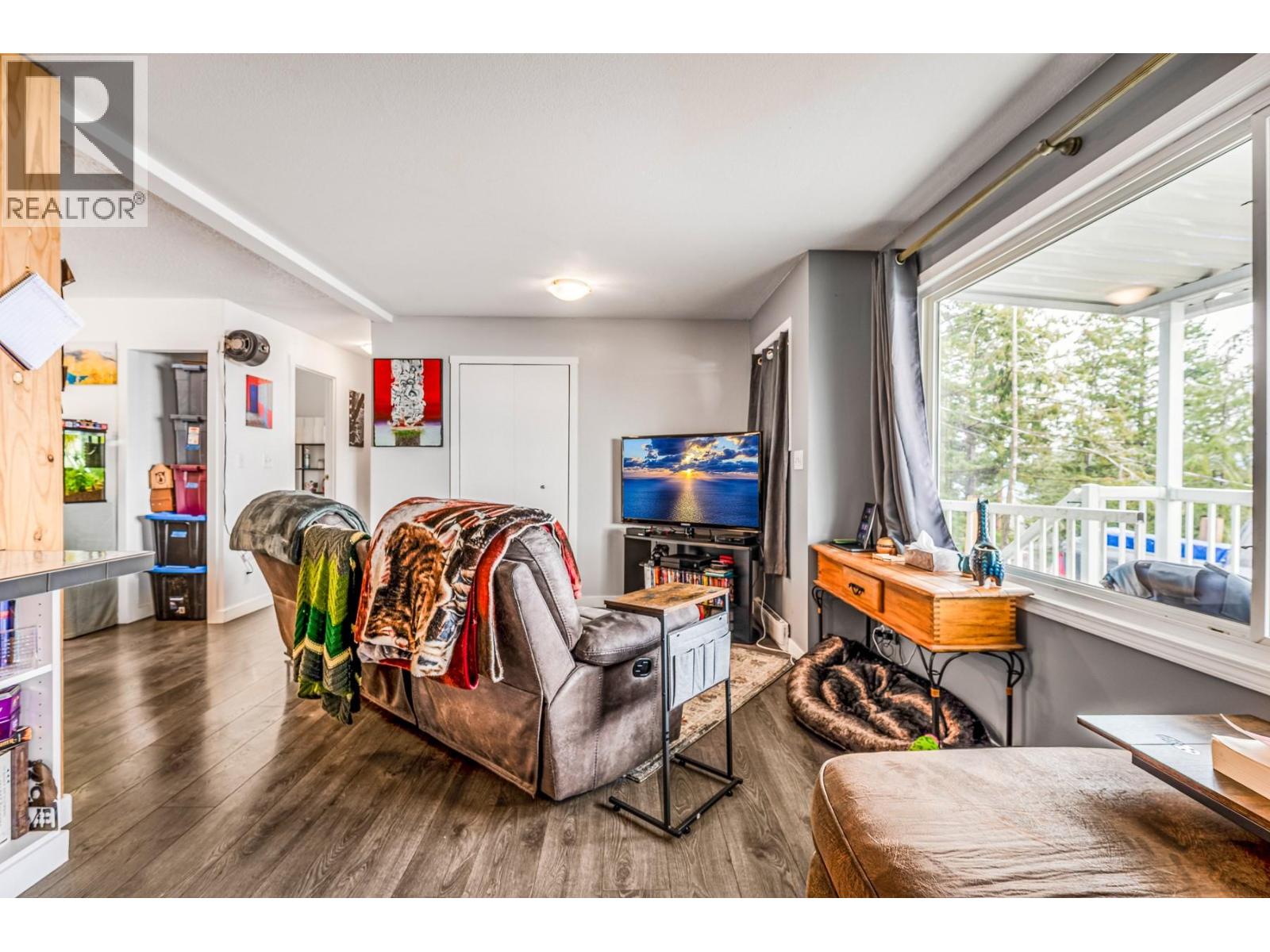 494 Killarney Way, Vernon, British Columbia  V1H 2C6 - Photo 4 - 10377781