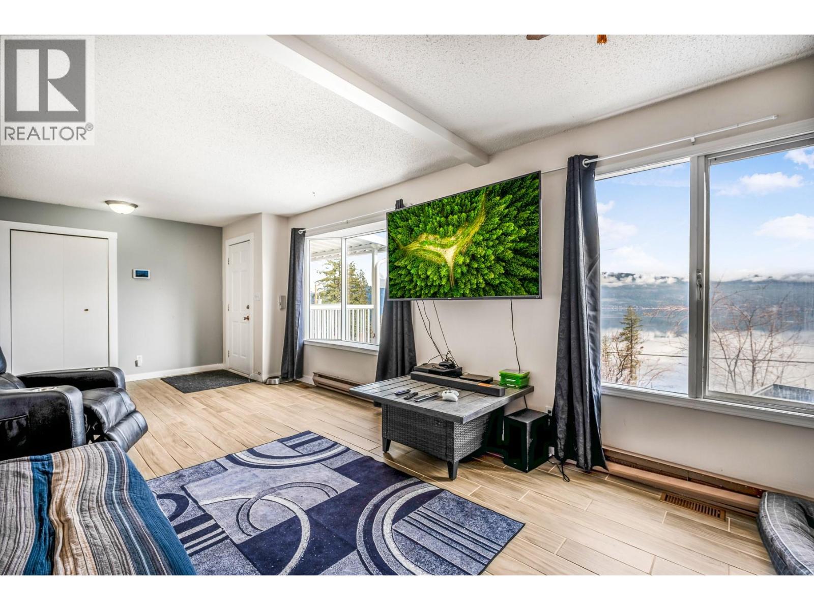 494 Killarney Way, Vernon, British Columbia  V1H 2C6 - Photo 40 - 10377781