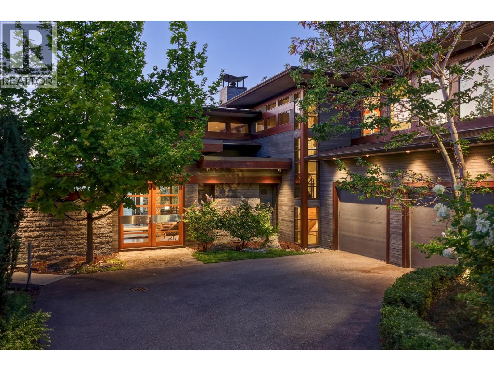 4896 Lakeshore Road, Kelowna, British Columbia  V1W 4H7 - Photo 11 - 10377596