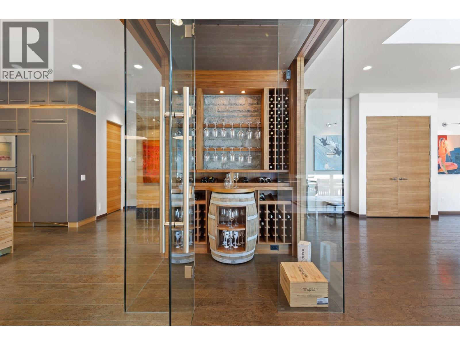 4896 Lakeshore Road, Kelowna, British Columbia  V1W 4H7 - Photo 26 - 10377596