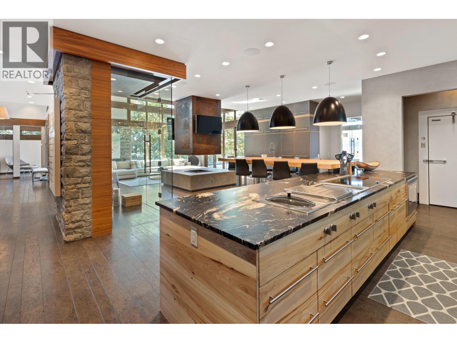 4896 Lakeshore Road, Kelowna, British Columbia  V1W 4H7 - Photo 30 - 10377596