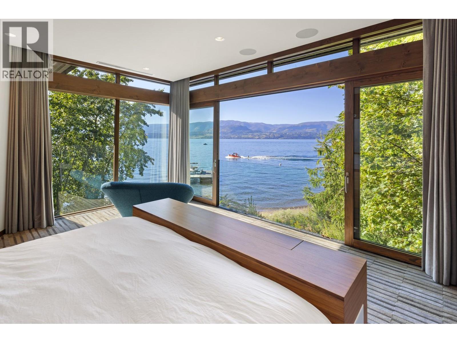 4896 Lakeshore Road, Kelowna, British Columbia  V1W 4H7 - Photo 37 - 10377596