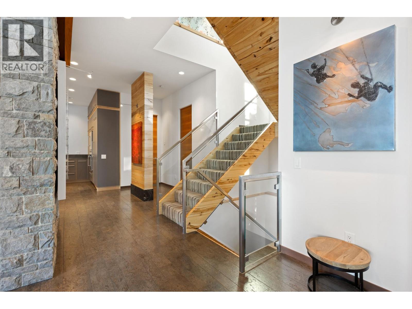 4896 Lakeshore Road, Kelowna, British Columbia  V1W 4H7 - Photo 43 - 10377596