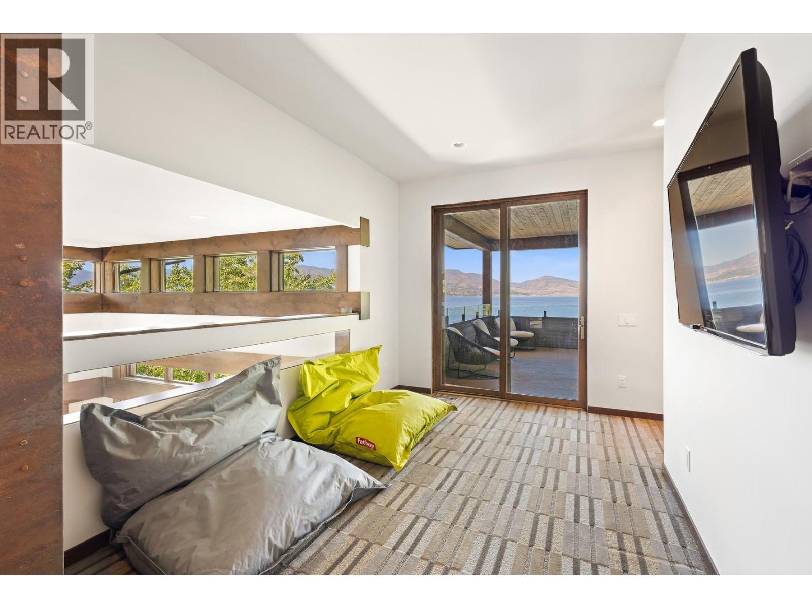 4896 Lakeshore Road, Kelowna, British Columbia  V1W 4H7 - Photo 53 - 10377596