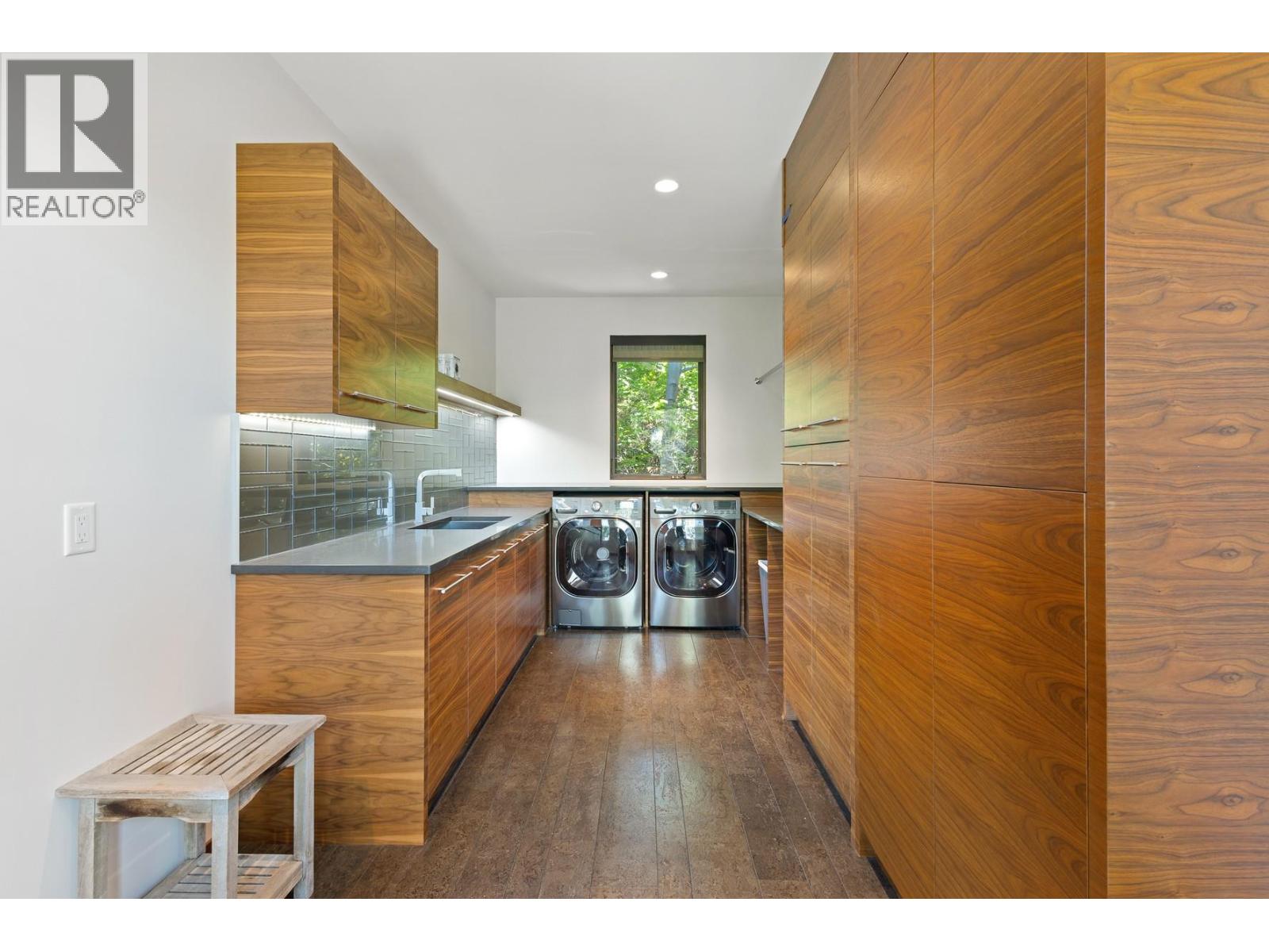 4896 Lakeshore Road, Kelowna, British Columbia  V1W 4H7 - Photo 60 - 10377596