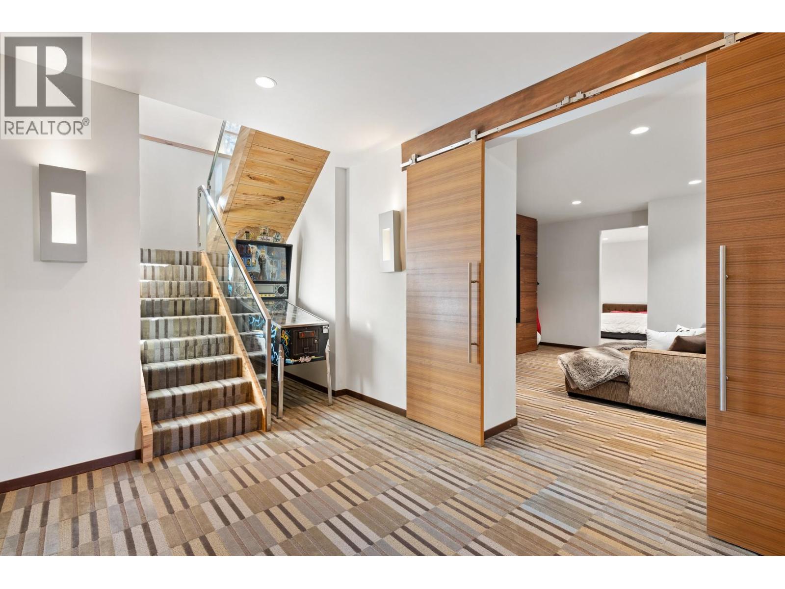 4896 Lakeshore Road, Kelowna, British Columbia  V1W 4H7 - Photo 62 - 10377596