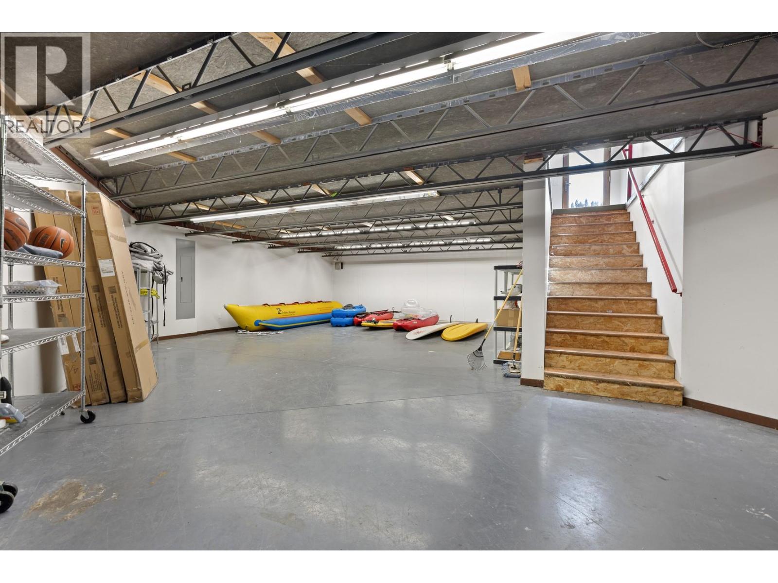 4896 Lakeshore Road, Kelowna, British Columbia  V1W 4H7 - Photo 77 - 10377596