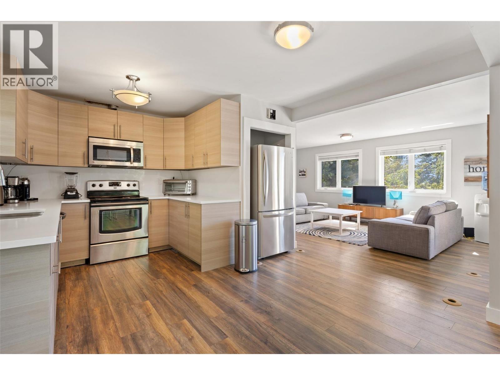 4896 Lakeshore Road, Kelowna, British Columbia  V1W 4H7 - Photo 86 - 10377596