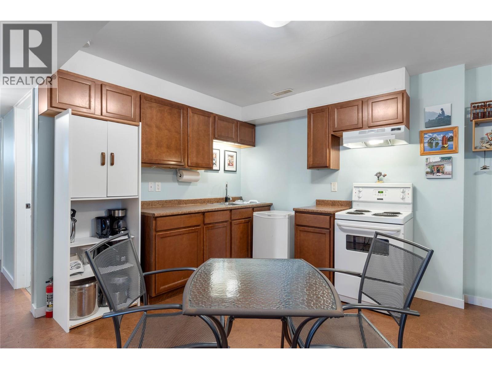 1912 Saskatoon Place, Kamloops, British Columbia  V2E 2T1 - Photo 10 - 10378009