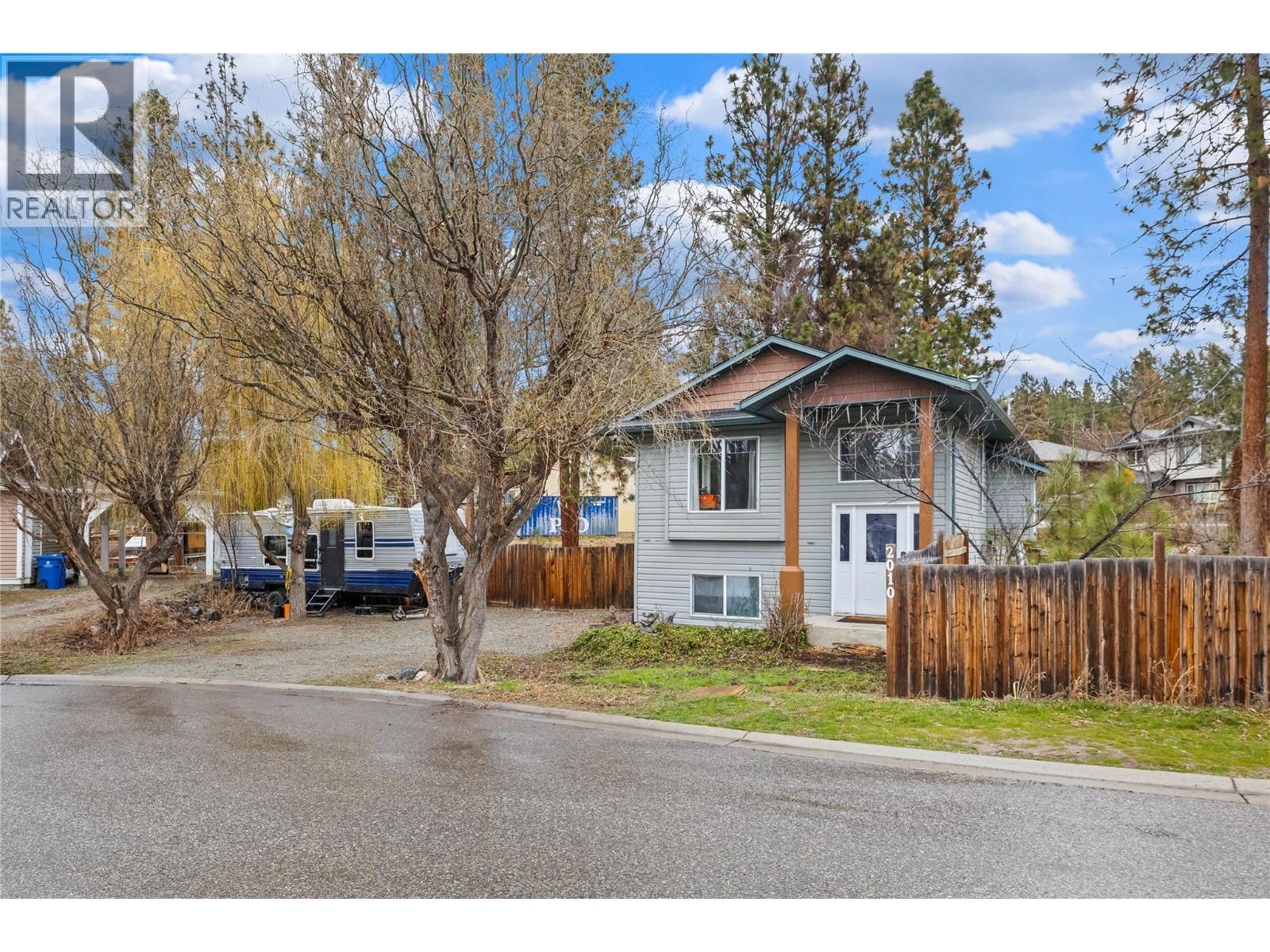 2010 Porcupine Court, Westbank, British Columbia  V4T 2H5 - Photo 5 - 10378247