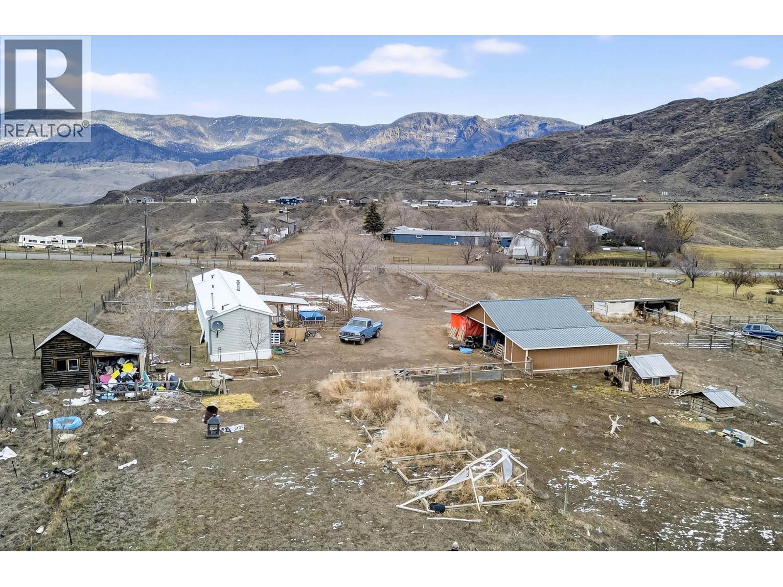 5880 Gardi Road, Kamloops, British Columbia  V1S 2A1 - Photo 11 - 10377181