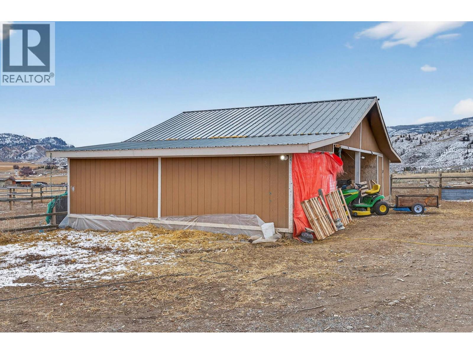 5880 Gardi Road, Kamloops, British Columbia  V1S 2A1 - Photo 22 - 10377181