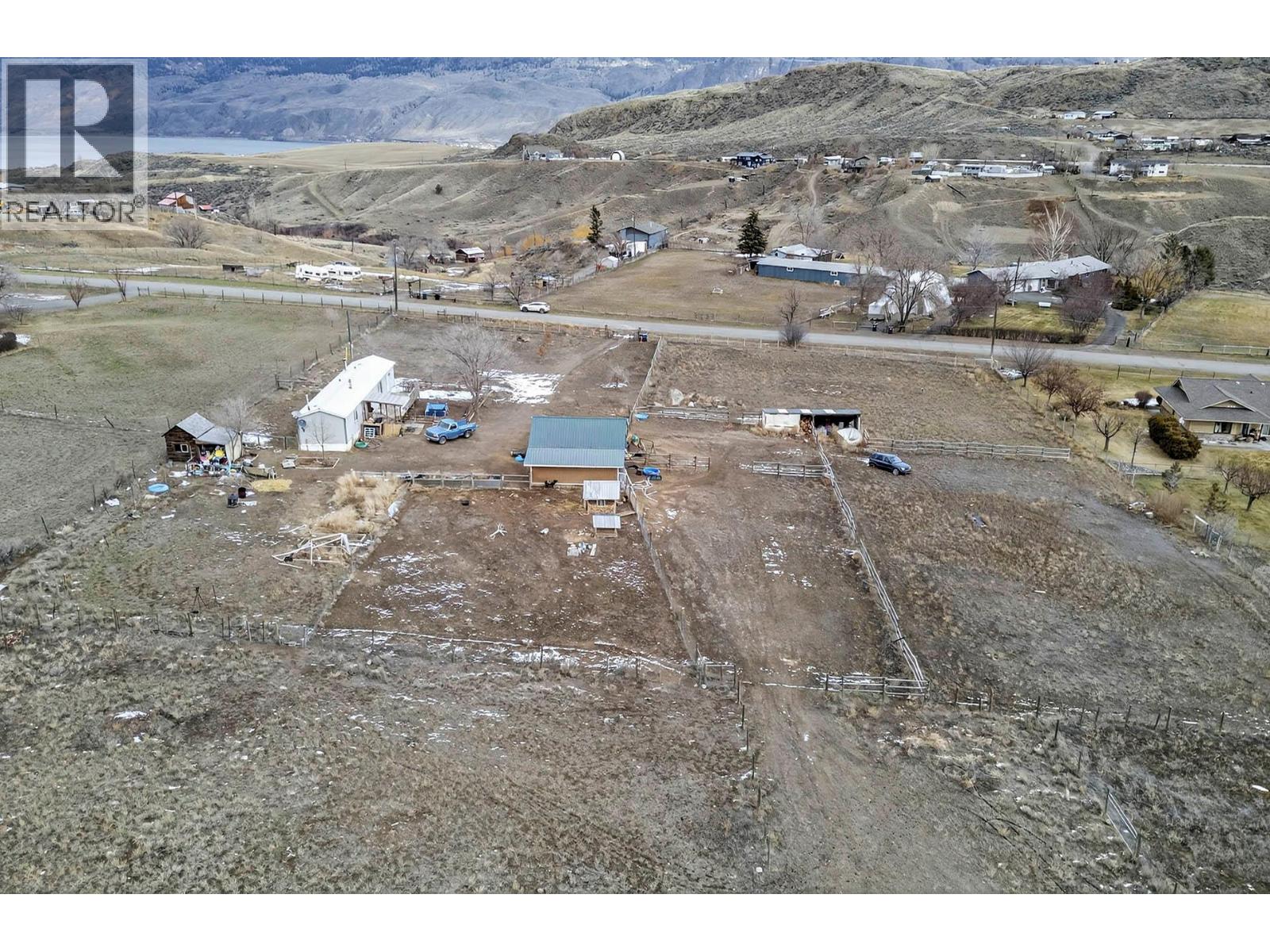 5880 Gardi Road, Kamloops, British Columbia  V1S 2A1 - Photo 34 - 10377181